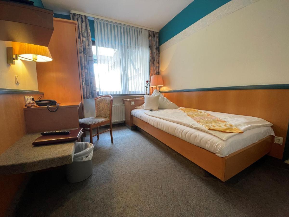 Bebra's Hessischer Hof Guest house